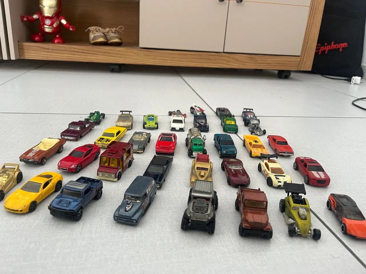 Coleção de Carrinhos Hot Wheels e mistos 2 - Foto 3