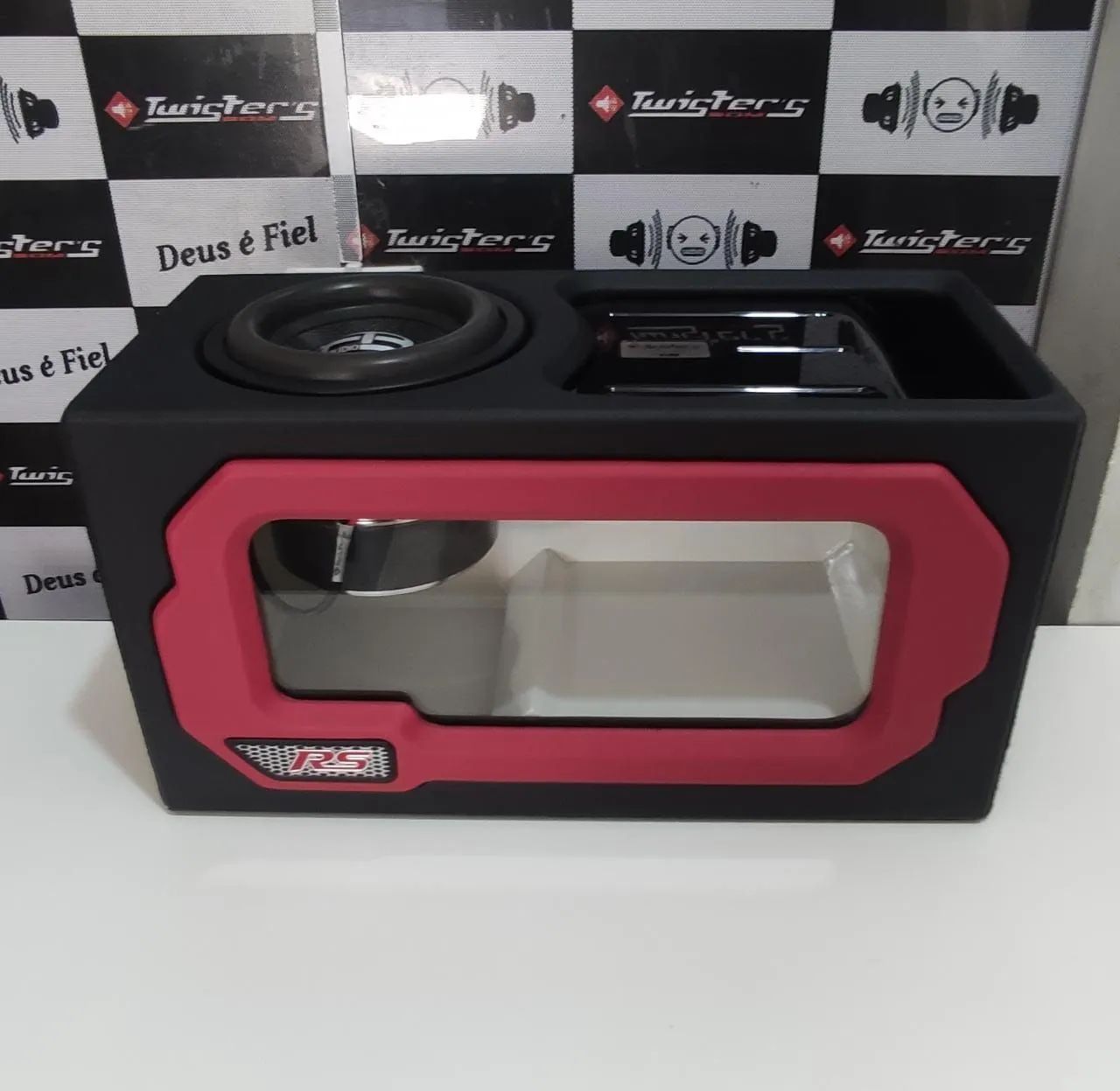 Vendo caixa de  som sub de 8 850 rms FB Áudio  - Foto 2