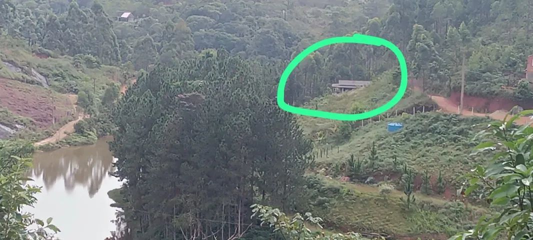 Sítio com casa em Santa Leopoldina, 4200 m2