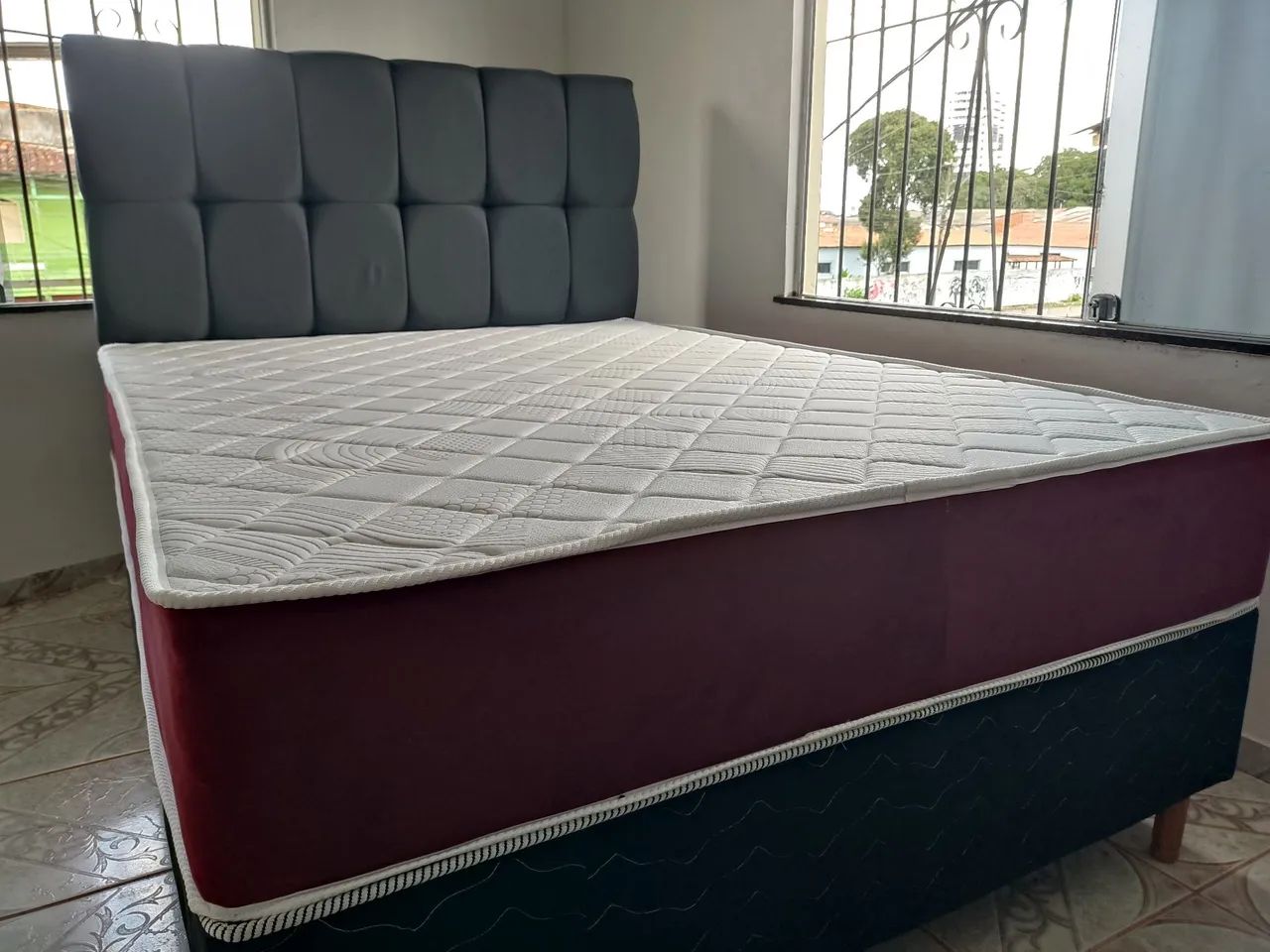 Cama Box casal com Cabeceira