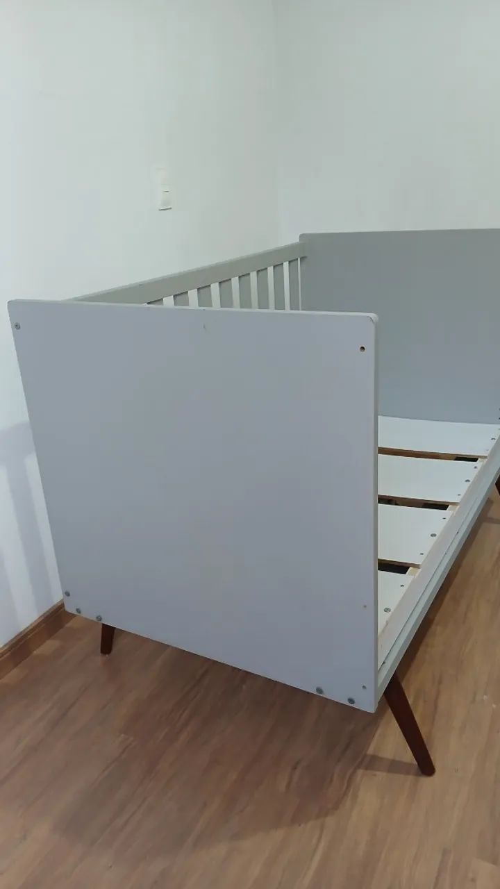 Vendo berço cinza63824093303937120