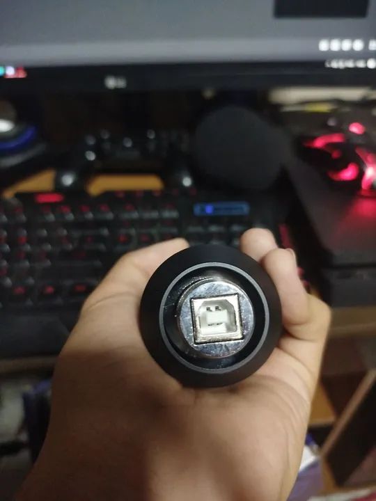 Vokal SV80U em PERFEITO estado com caixa, espuma, cabo usb e base, - Foto 4