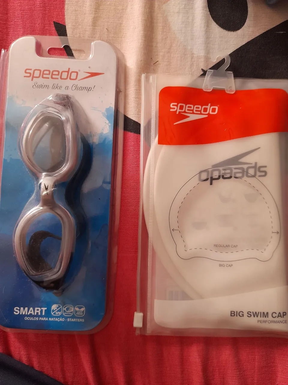 Óculos e touca de natação Speedo