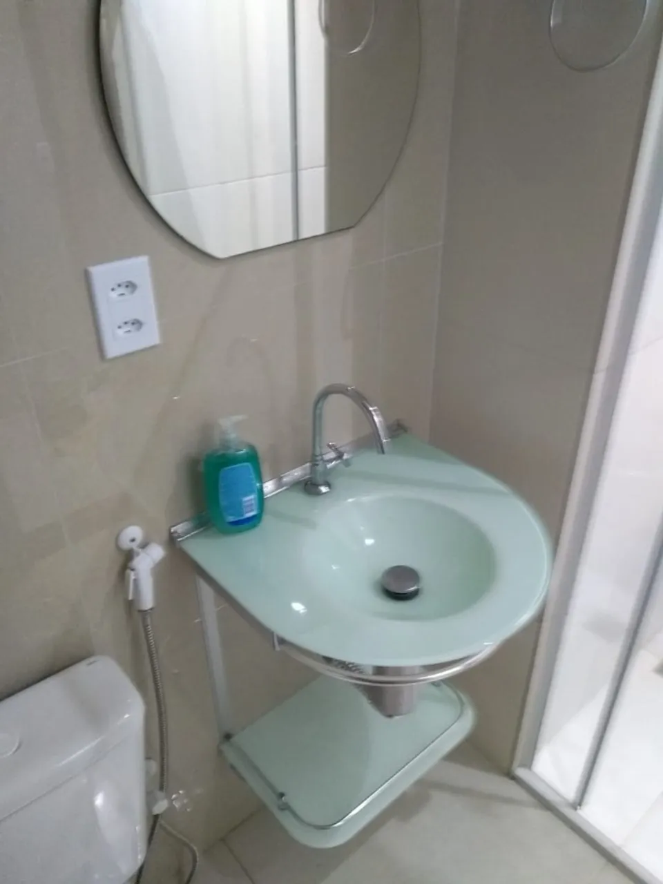Aluguel de apartamento no condomínio Rio Bonito - térreo 