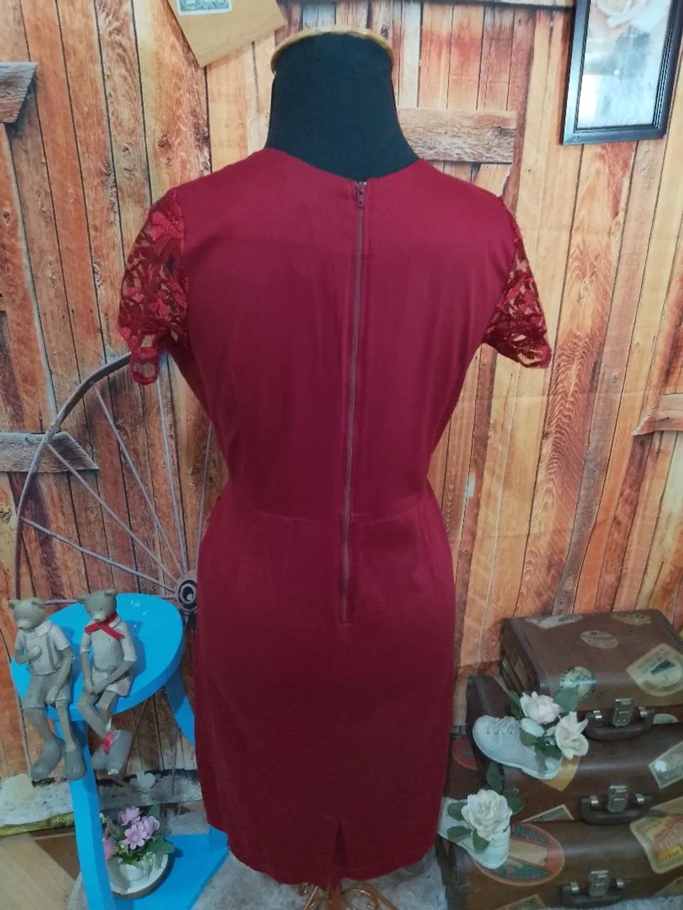 Vestido Vermelho com Renda G - Foto 3