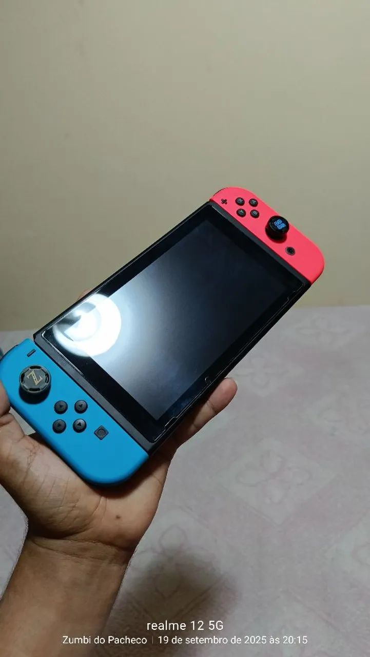 Nintendo switch v2 Completo e todo original. - Foto 2