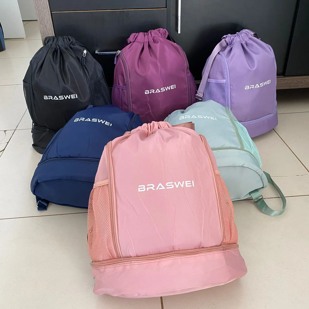 Mochila para academia saco com divisão para molhado