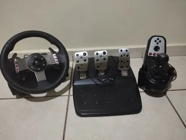 Volante Logitech G27 - Ideal pra Simulador!