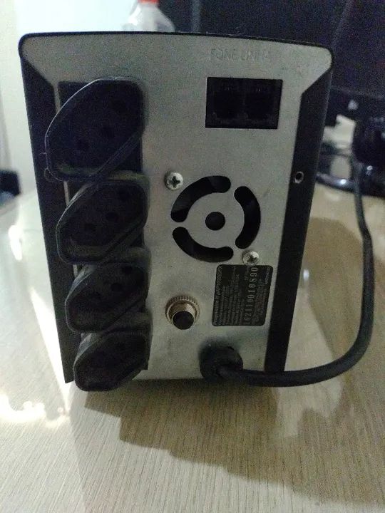 Estabilizador SMS Progressive III 1000VA - Foto 4