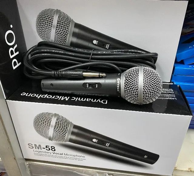 Microfone Profissional Com Cabo Sm-58 Premium Dynamic