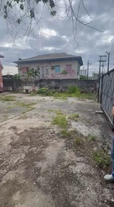 // Alugo Galpão com 600 M2 no Centro  - Foto 2