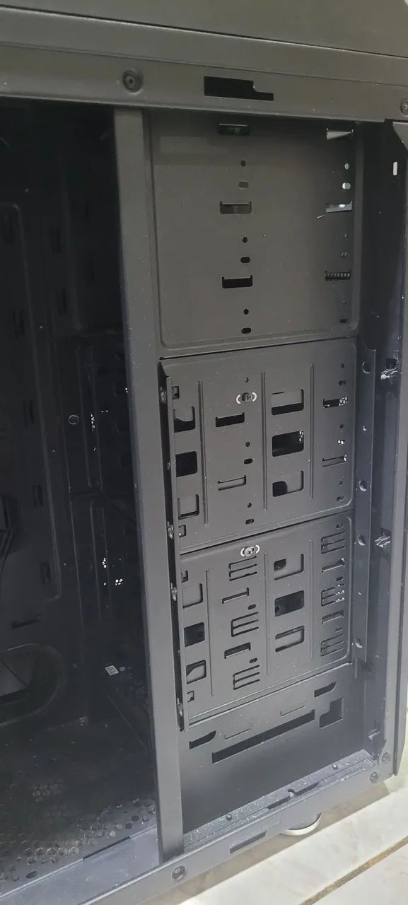 Gabinete storm trooper Cooler Master - Foto 4