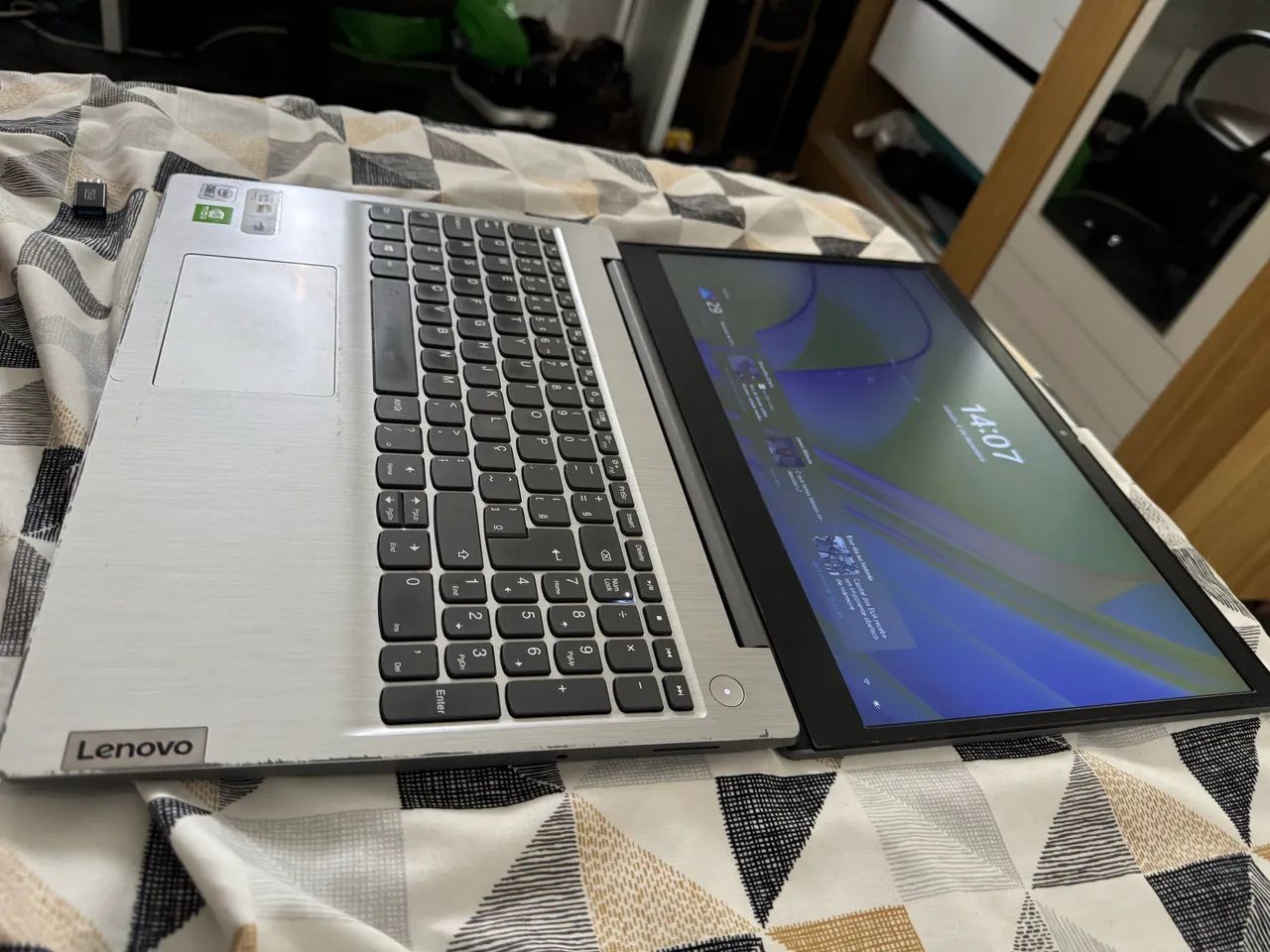Notebook Lenovo IdeaPad 3 - Intel i7 - 8GB RAM - SSD 256GB - NVIDIA MX330 - leia anúncio  - Foto 5