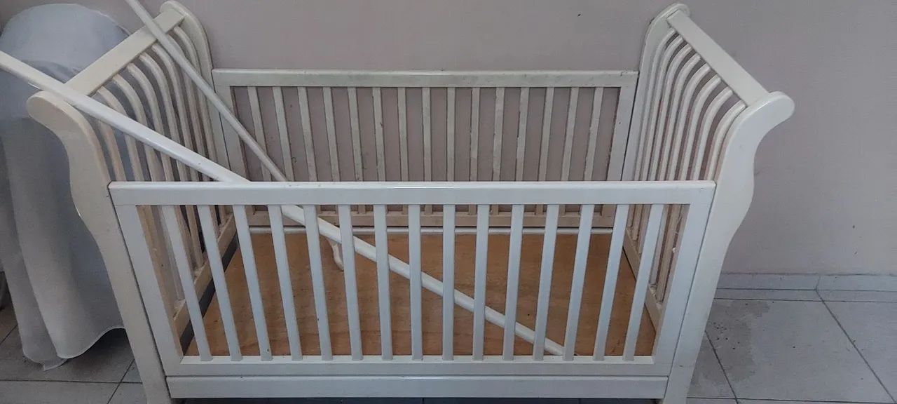 Berço Infantil Branco tamanho americano,  provençal  - Foto 4