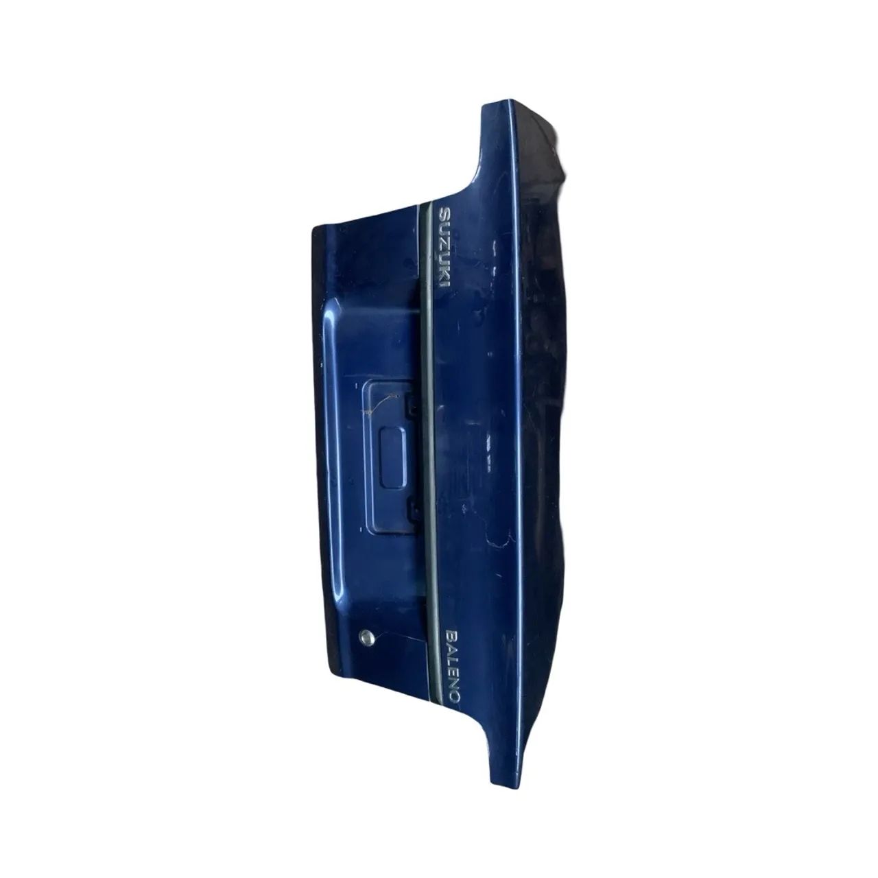 Tampa porta malas Suzuki Baleno