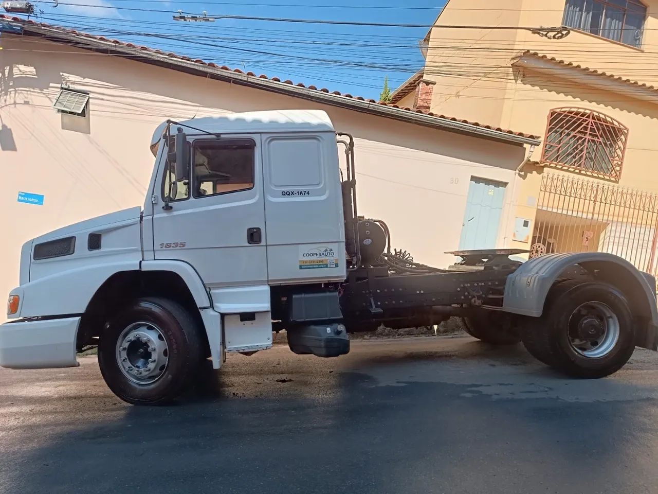 Caminhão Mercedes-Benz 1635 Ano 2019 R$130.000 + parcelas
