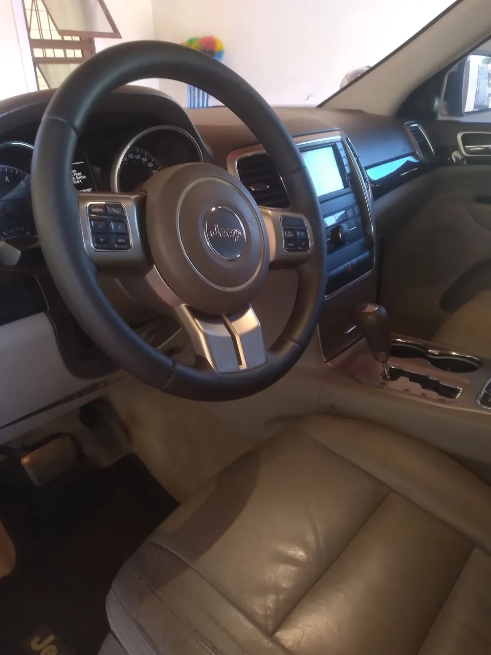 Carro cherokee