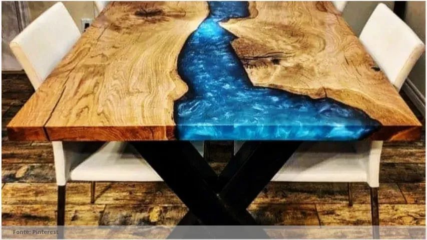 Broken dining table64520807367043120