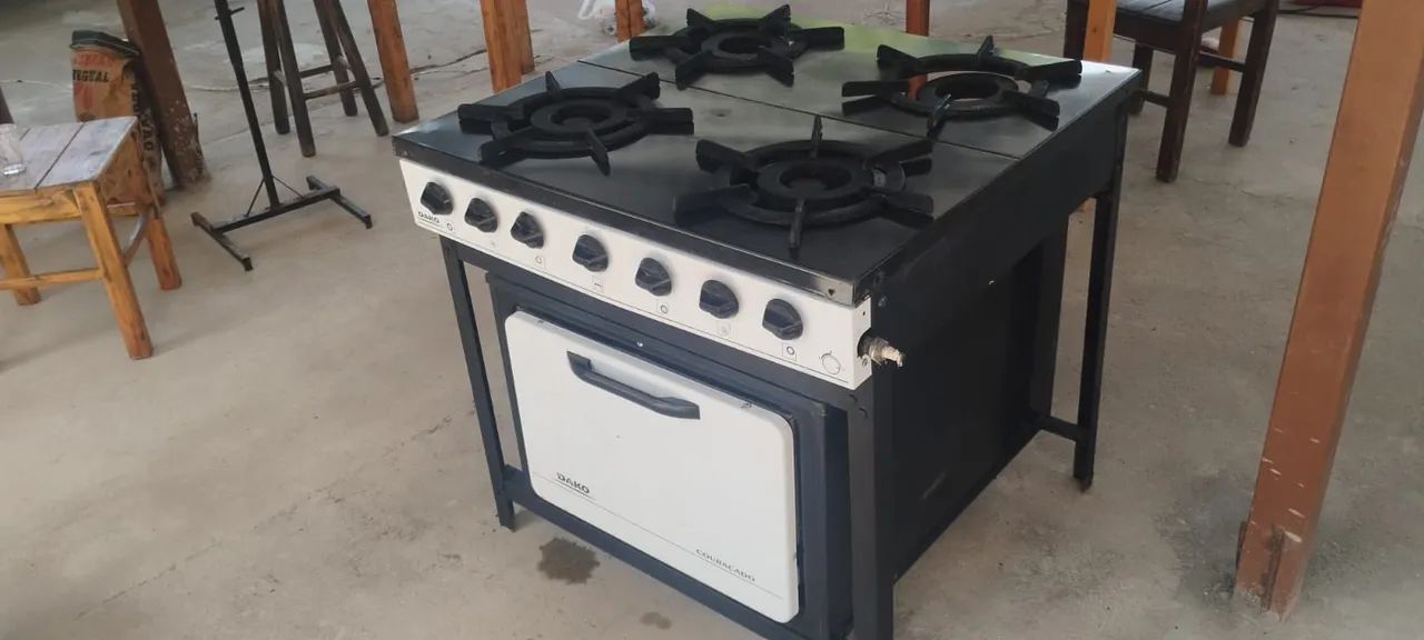 Fogão Dako 4 Bocas com Forno