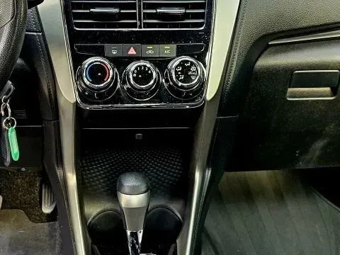 Toyota yaris 2019 completo  - Foto 7