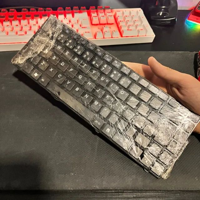 Teclado para Notebook Positivo 1060m 980m Mp-10f88pa-f51kw | Preto ABNT2