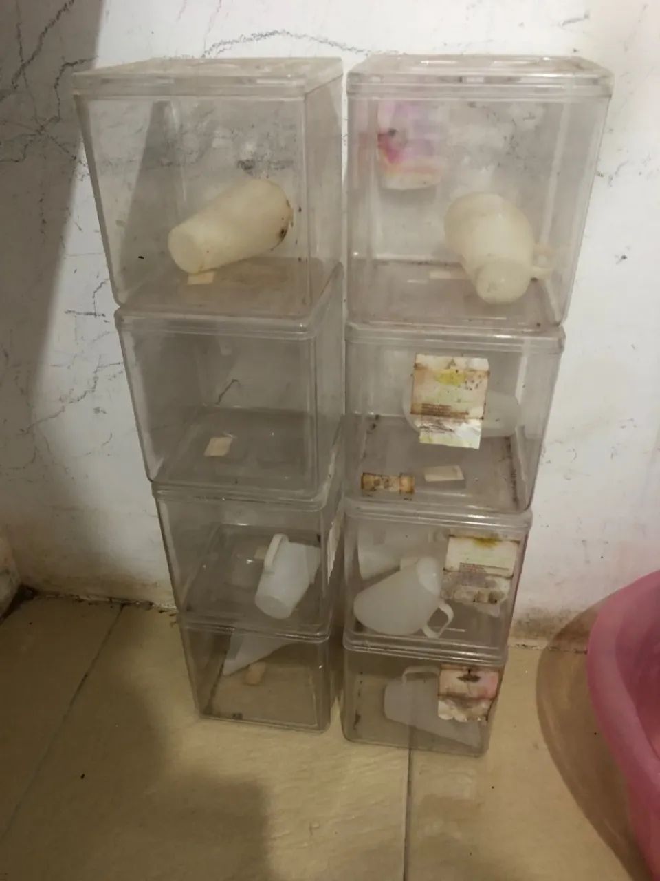 Caixas acrílicas para exposição de produtos