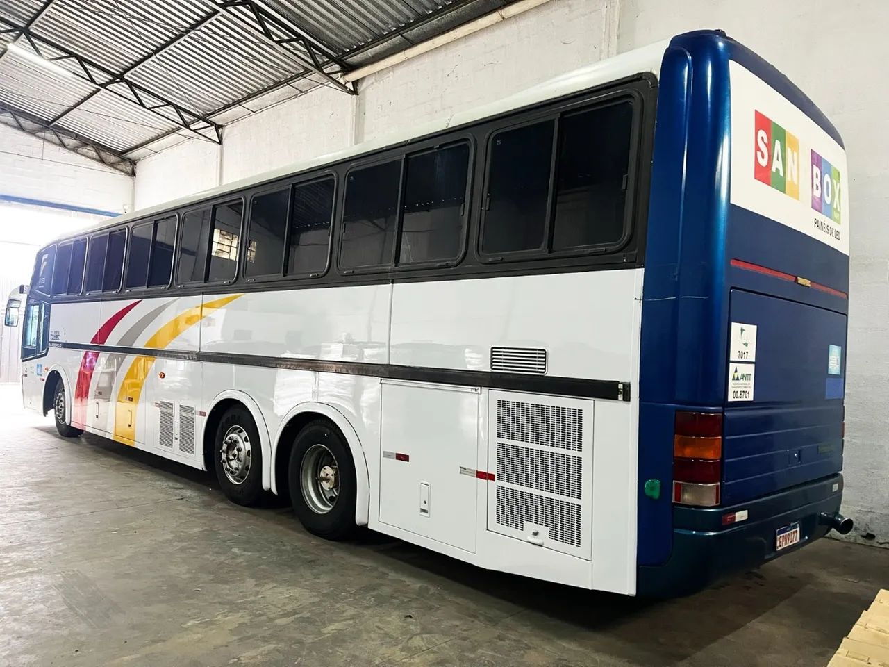 Ônibus top  raridade - Ar Condicionado, banheiro e frigobar - Foto 3