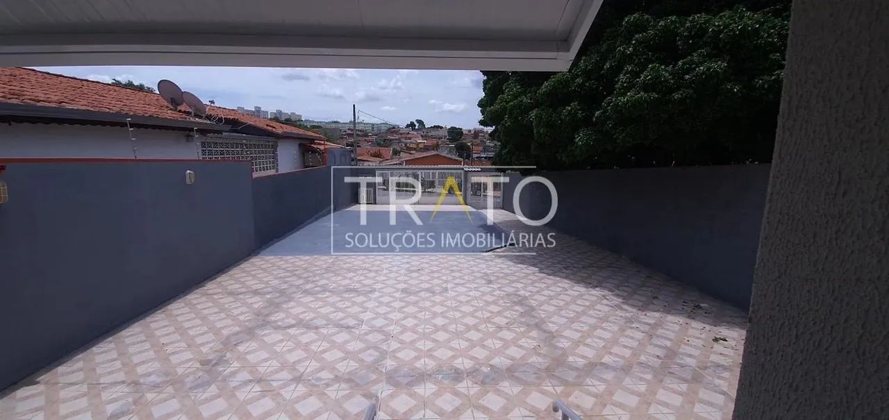 Com amplo quintal para 12 carros, com espaço para piscina - Foto 5