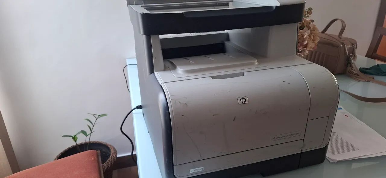 Impressora hp Color CM 1312 MFP usado - Foto 5