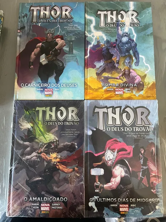 Quadrinhos Thor - O Deus do Trovão (4 Volumes) completo
