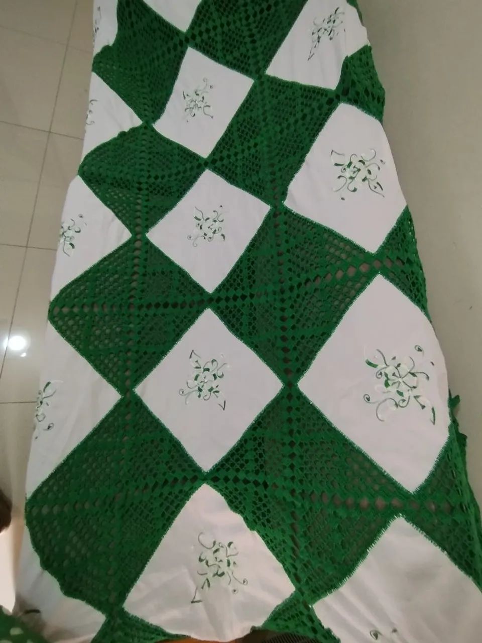 Colcha  de Crochê e Ponto de Criz - Foto 6