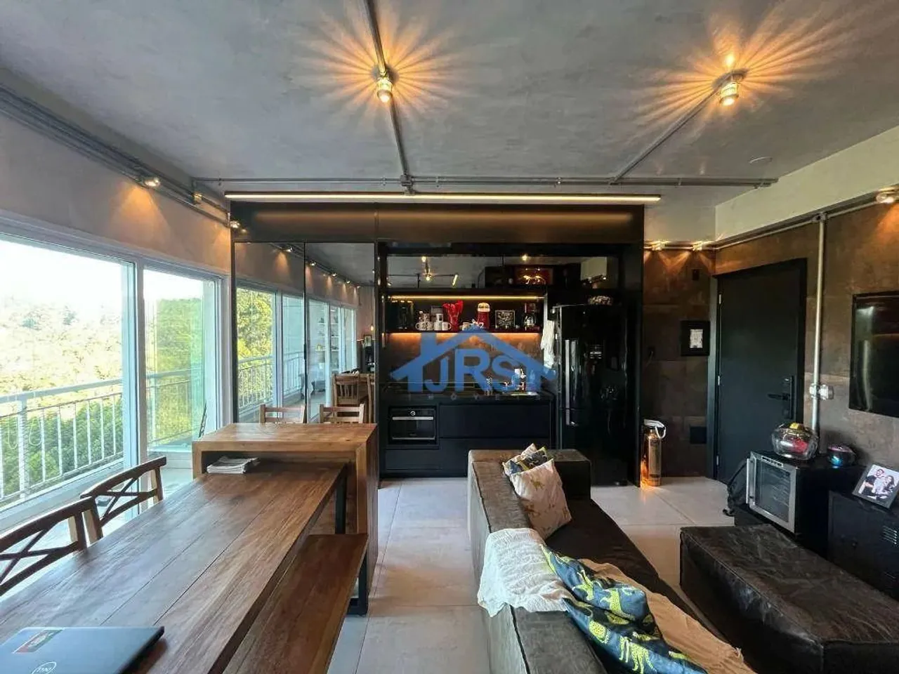 Apartamento com 1 dormitório à venda, 50 m² por R$ 710.000,00 - Alphaville - Santana de Pa