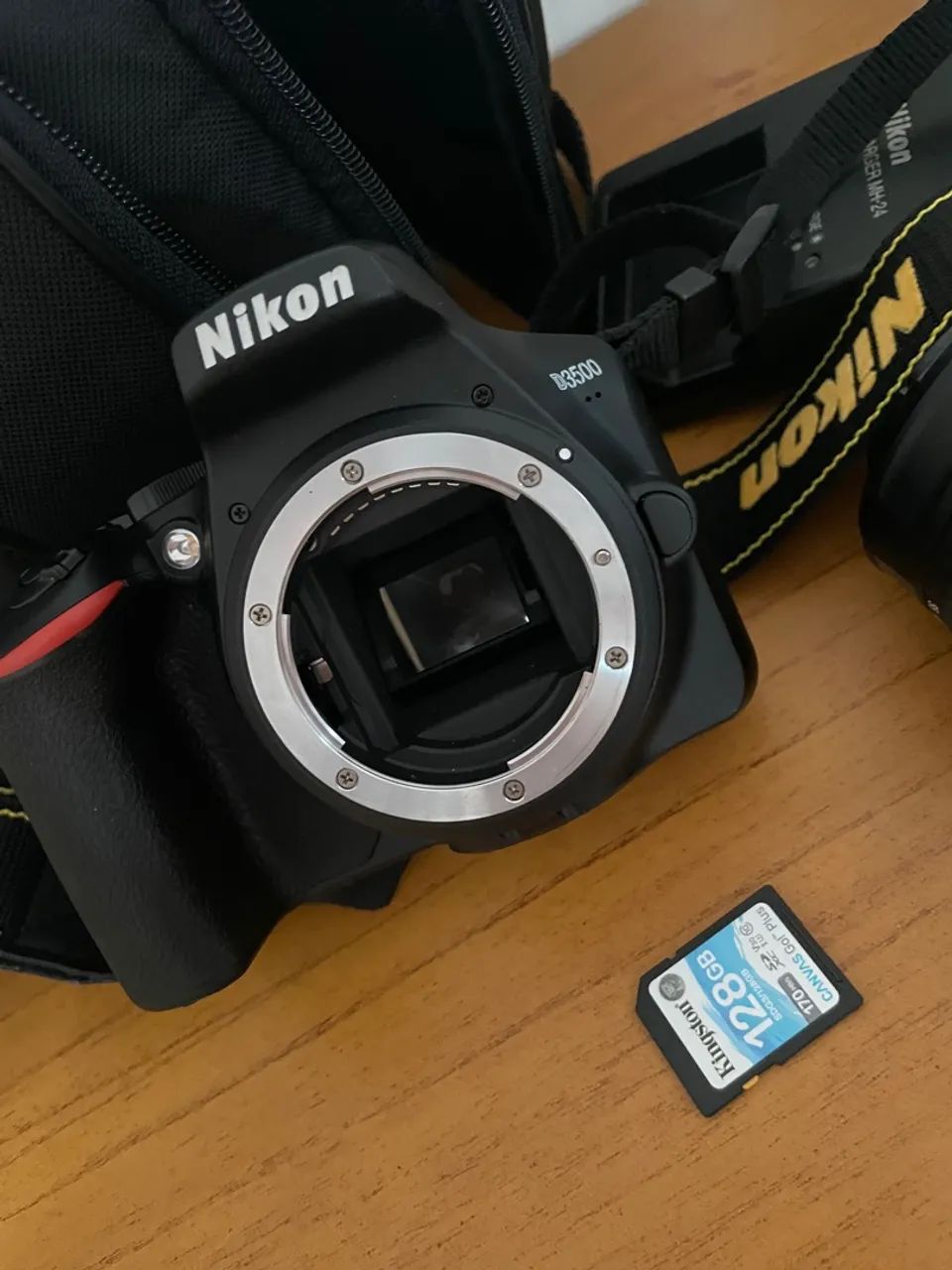 Câmera Nikon D3500 - Ótimo estado - Foto 2