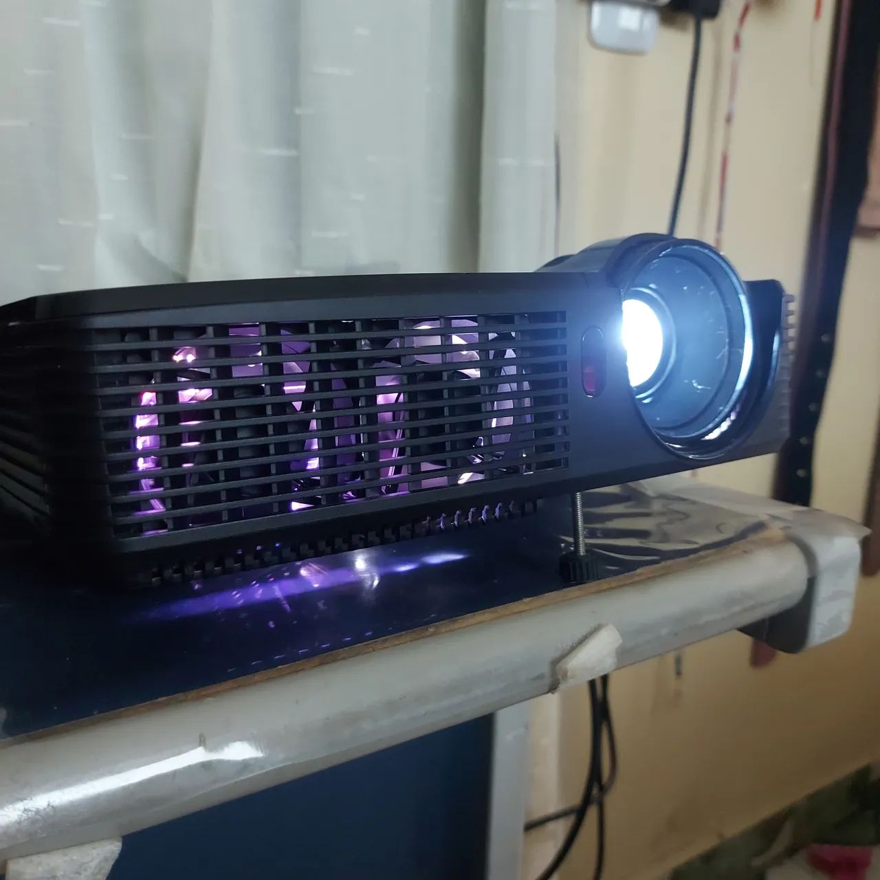 Projetor profissional DX551 3200 lumens HDMIImagens Incríveis - Foto 6