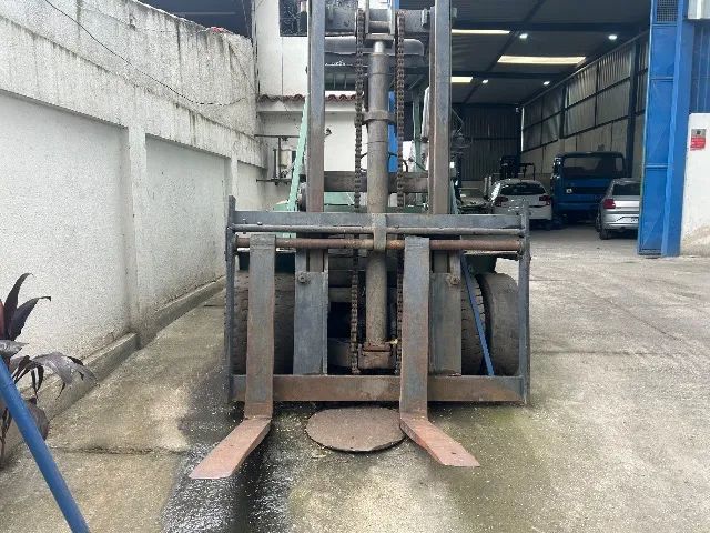 EMPILHADEIRA CLARK 7 T DIESEL - Foto 6