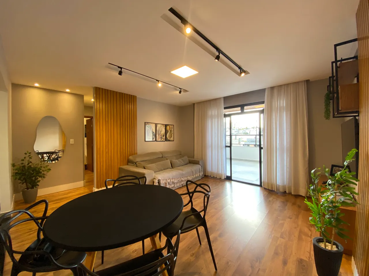 Lindo apartamento Garden com dois quartos no Jardim Laranjeiras