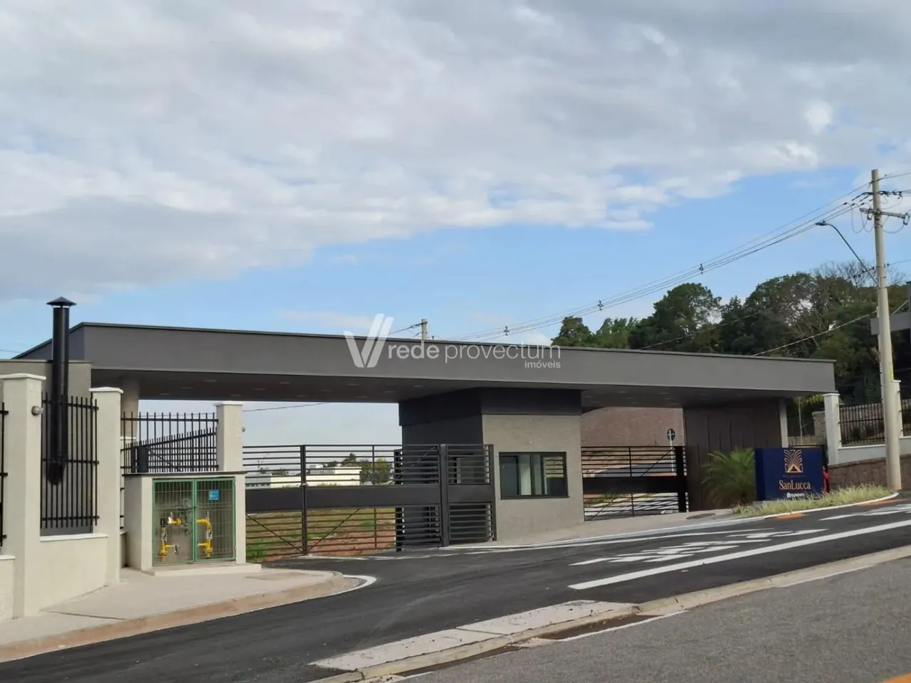 Terreno à Venda 250m² em Condomínio Fechado San Lucca Vinhedo/SP