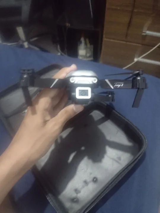 Drone vendo do jeito que tá tô vendendo barato pois não estou usando  - Foto 3