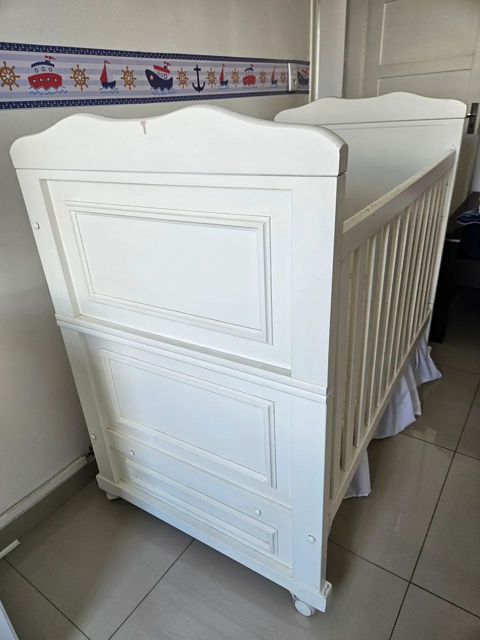 BERÇO VIRA CAMA MADEIRA MACIÇA  - Foto 2