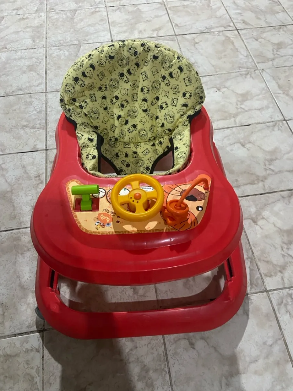 Andador Infantil Divertido e Seguro