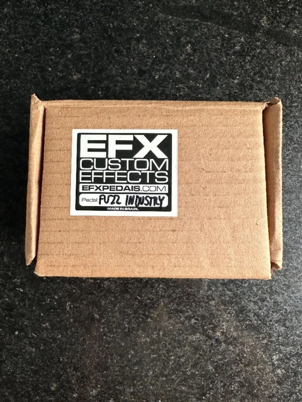 Fuzz Industry EFX (clone do Zvex Fuzz Factory). Novo