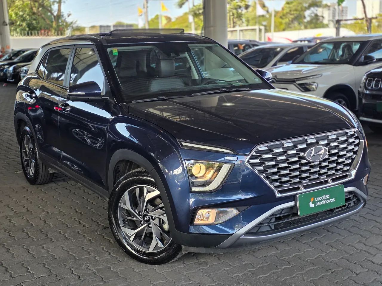 Creta Platinum com teto solar 