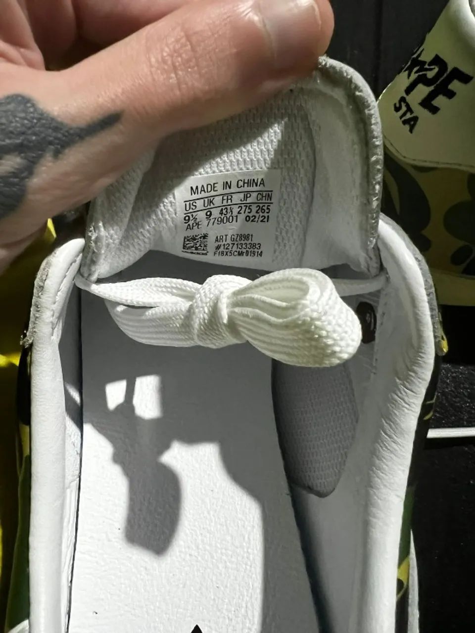 Tênis BAPE x Adidas Superstar Camuflado Top de Linha, Onde o - Main Image