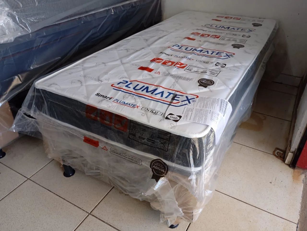 Cama box solteiro base mais colchão d 33 17 cm  - Foto 4