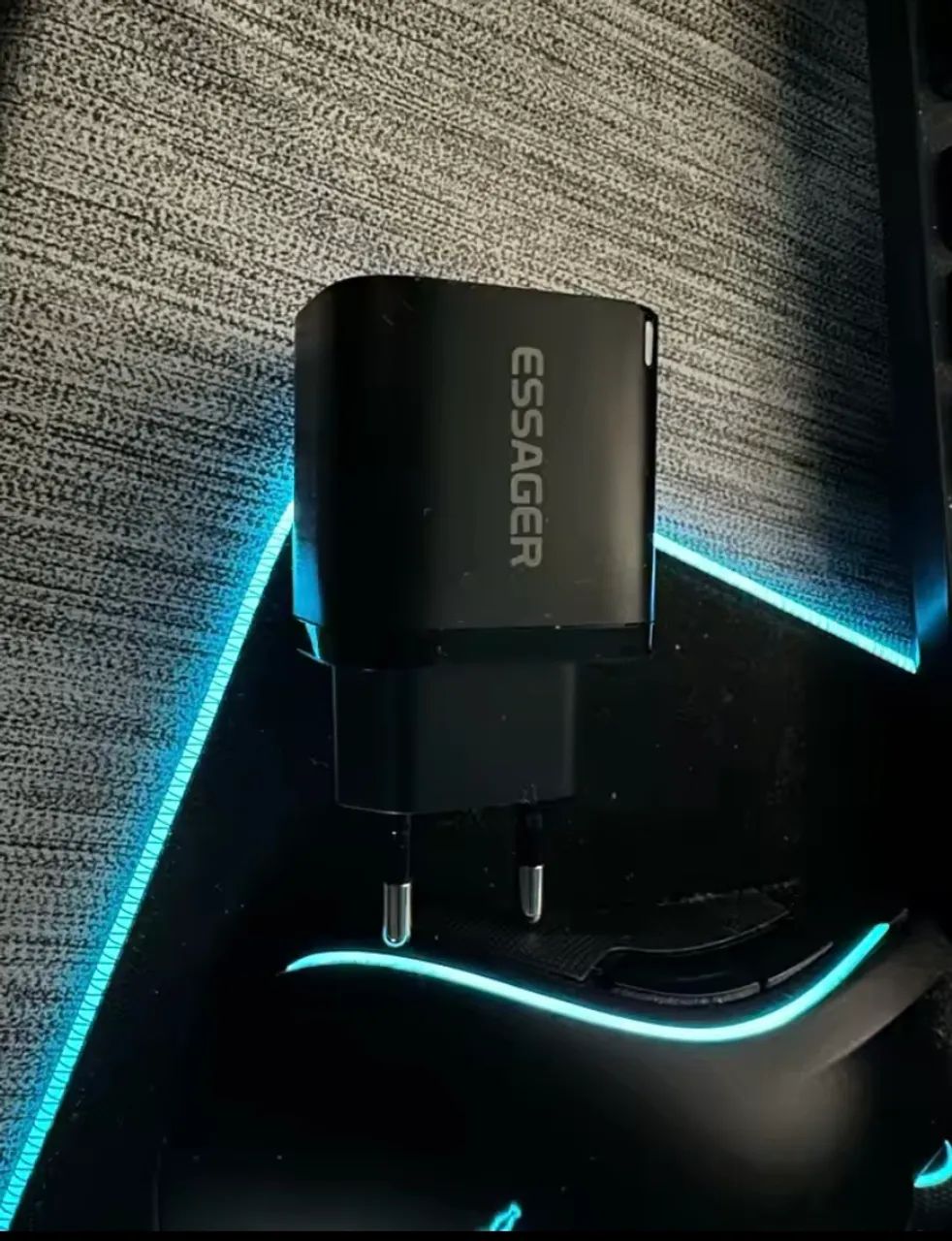 Fonte carregador turbo 30w essager para iPhone e Android  - Foto 2