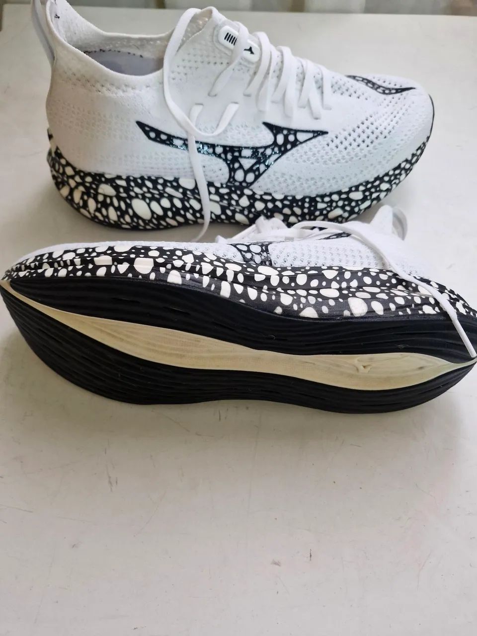 Mizuno Neo Zen 1 Original | 10 km de uso | Estado de novo | Tam