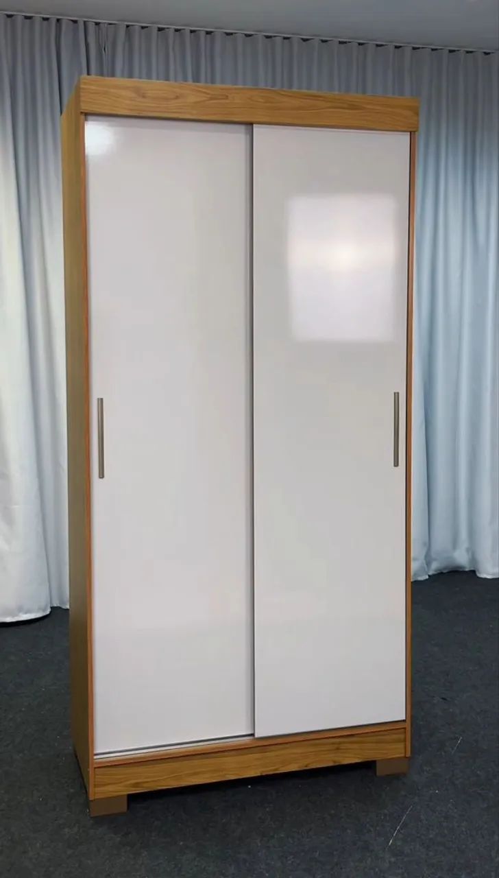 Belissimo Roupeiro 2 portas de correr com Frete grátis!!