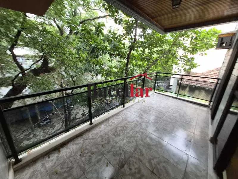 Apartamento : / Residencial / Tijuca