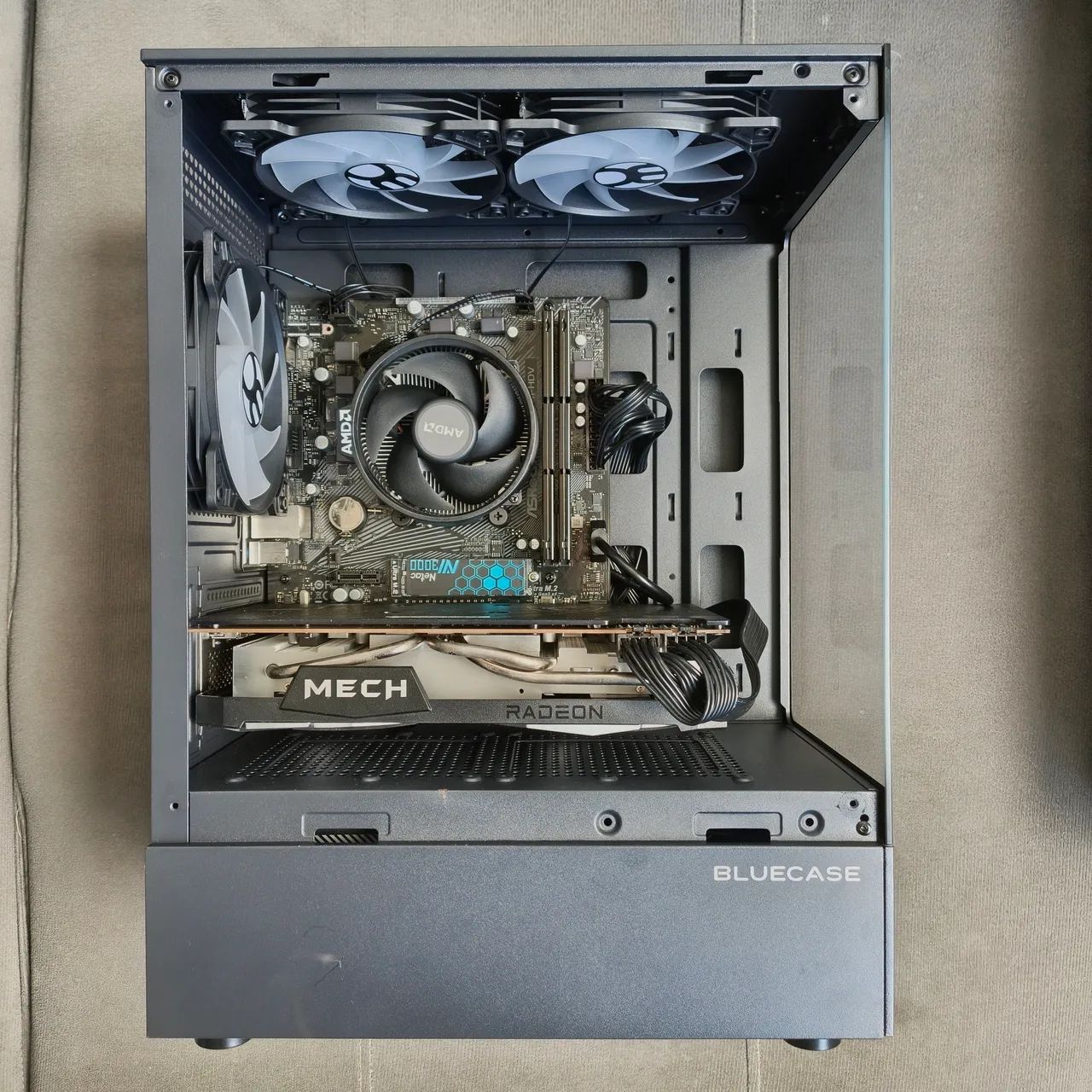 PC Gamer com AMD Ryzen 5 5600 e AMD RX 6750 XT