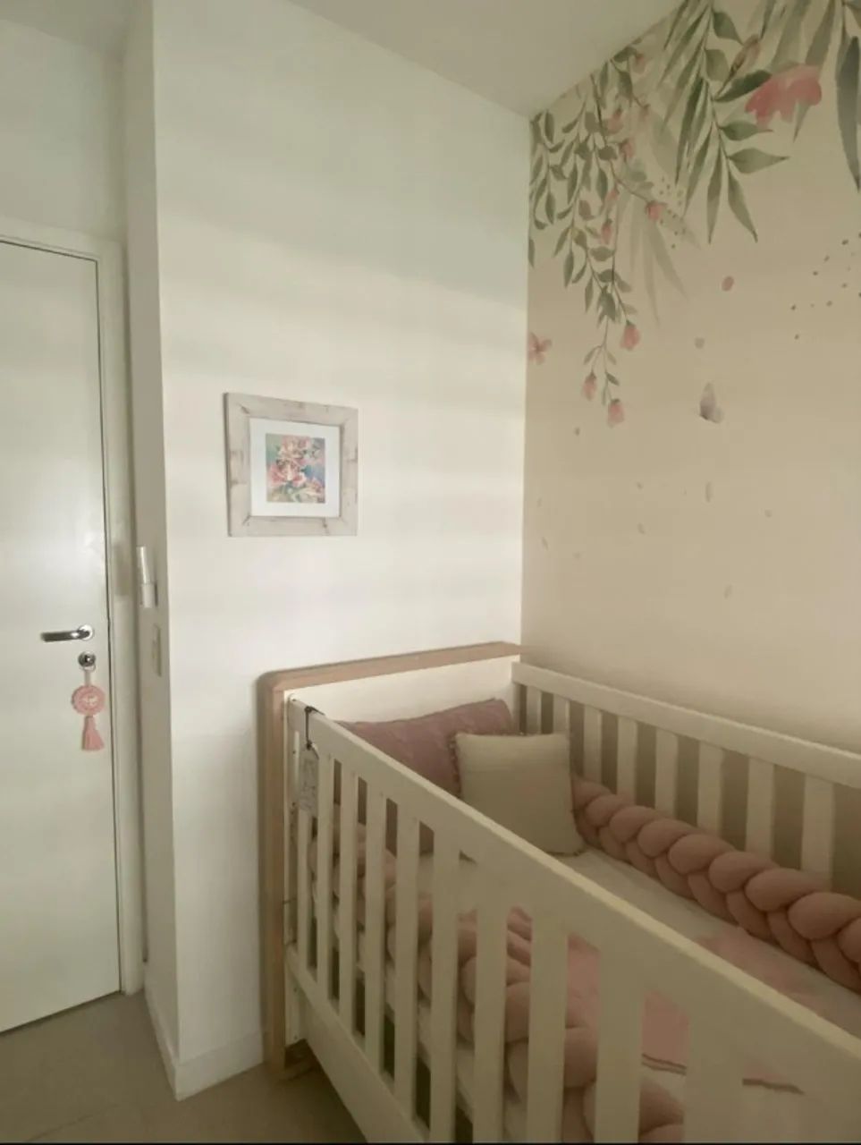 Conjunto Quarto de Bebê Quater Linha Beabá - Berço Evolutivo 3 em 1 + Cômoda - Impecável